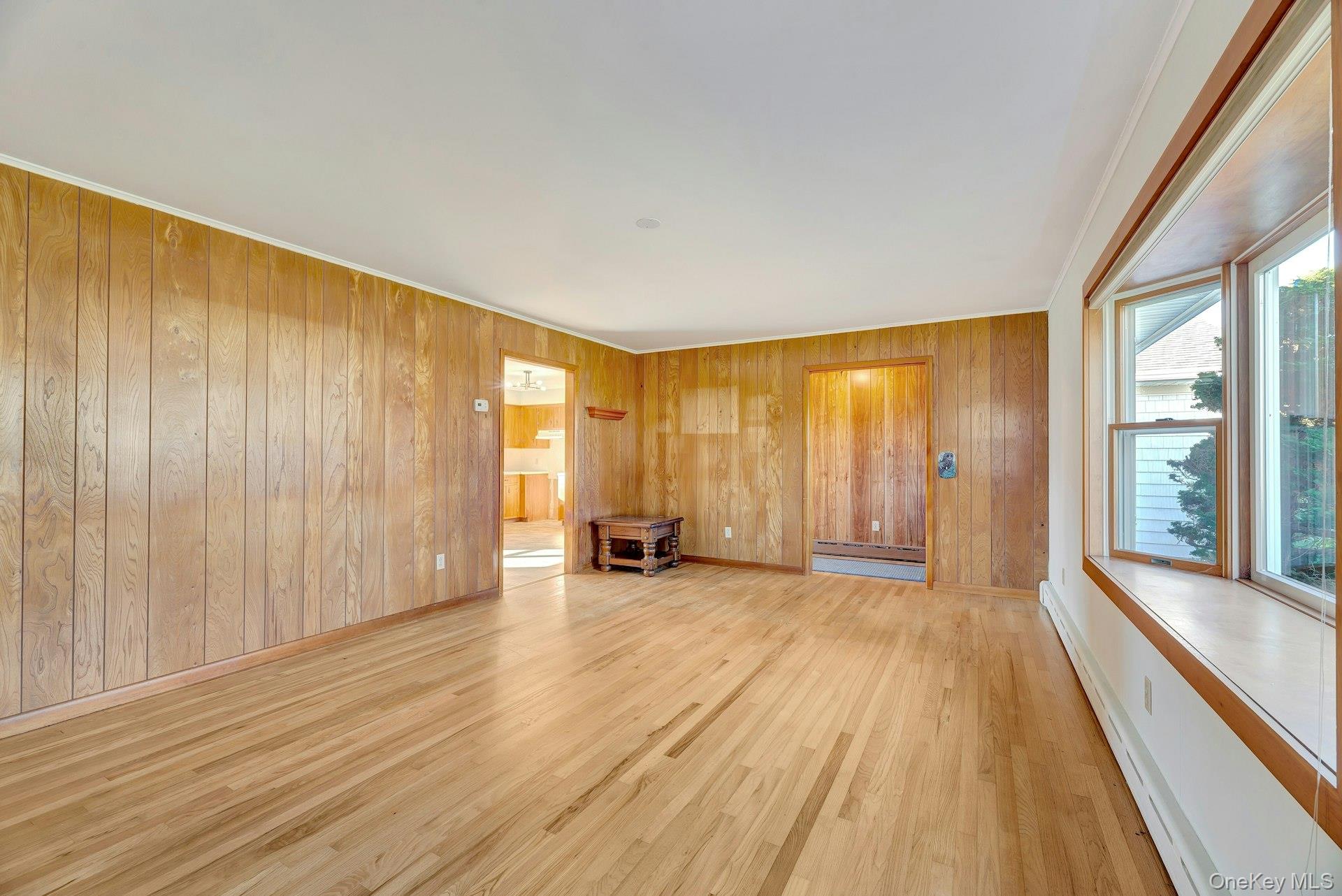 280 Clearview Avenue Southold, NY 11971 - Photo 5 of 41