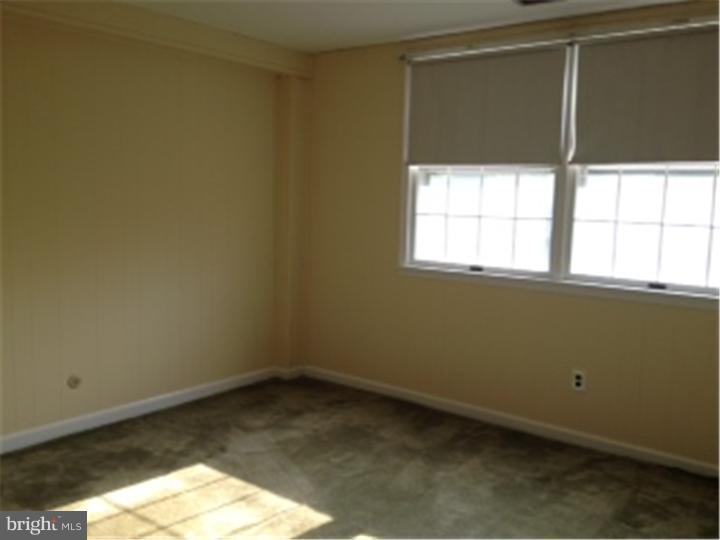 113 Haddonfield Cmns Haddonfield, NJ 08033 - Photo 12 of 16 Bedroom
