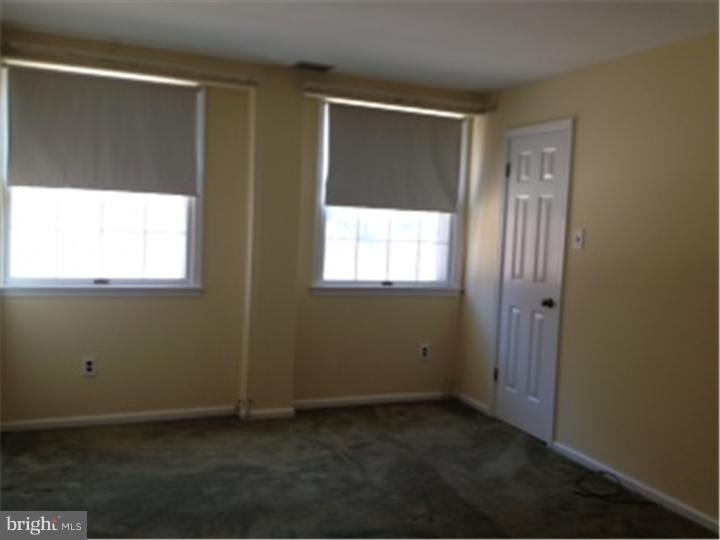 113 Haddonfield Cmns Haddonfield, NJ 08033 - Photo 15 of 16 Bedroom
