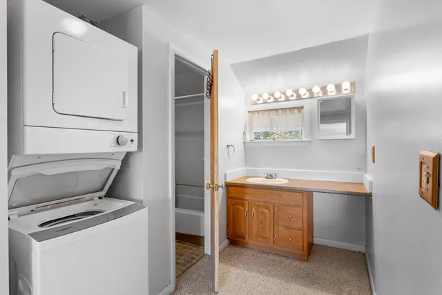 $399,000 | 26 Crescent Street, Unit 2628, Rockland, ME 04841