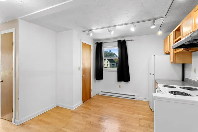 $399,000 | 26 Crescent Street, Unit 2628, Rockland, ME 04841