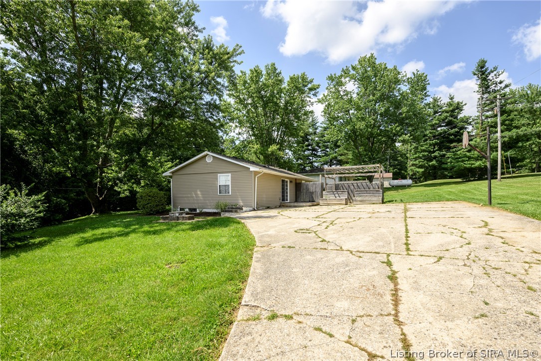 2300 Henriott Road Georgetown, IN 47122 - Photo 21 of 36