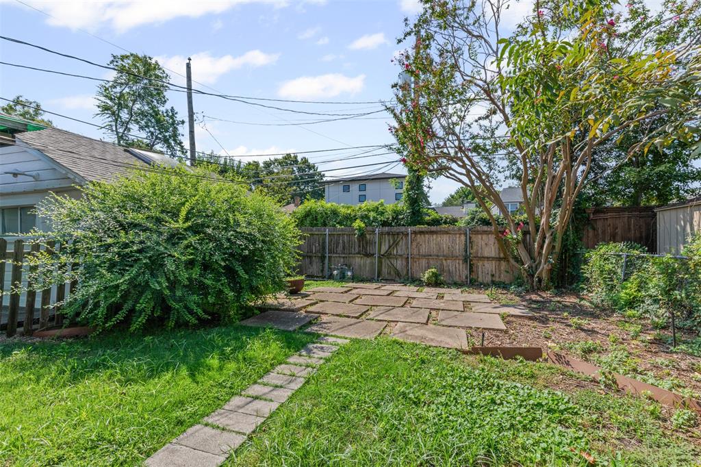 5834 Goodwin Avenue Dallas, TX 75206 - Photo 28 of 31