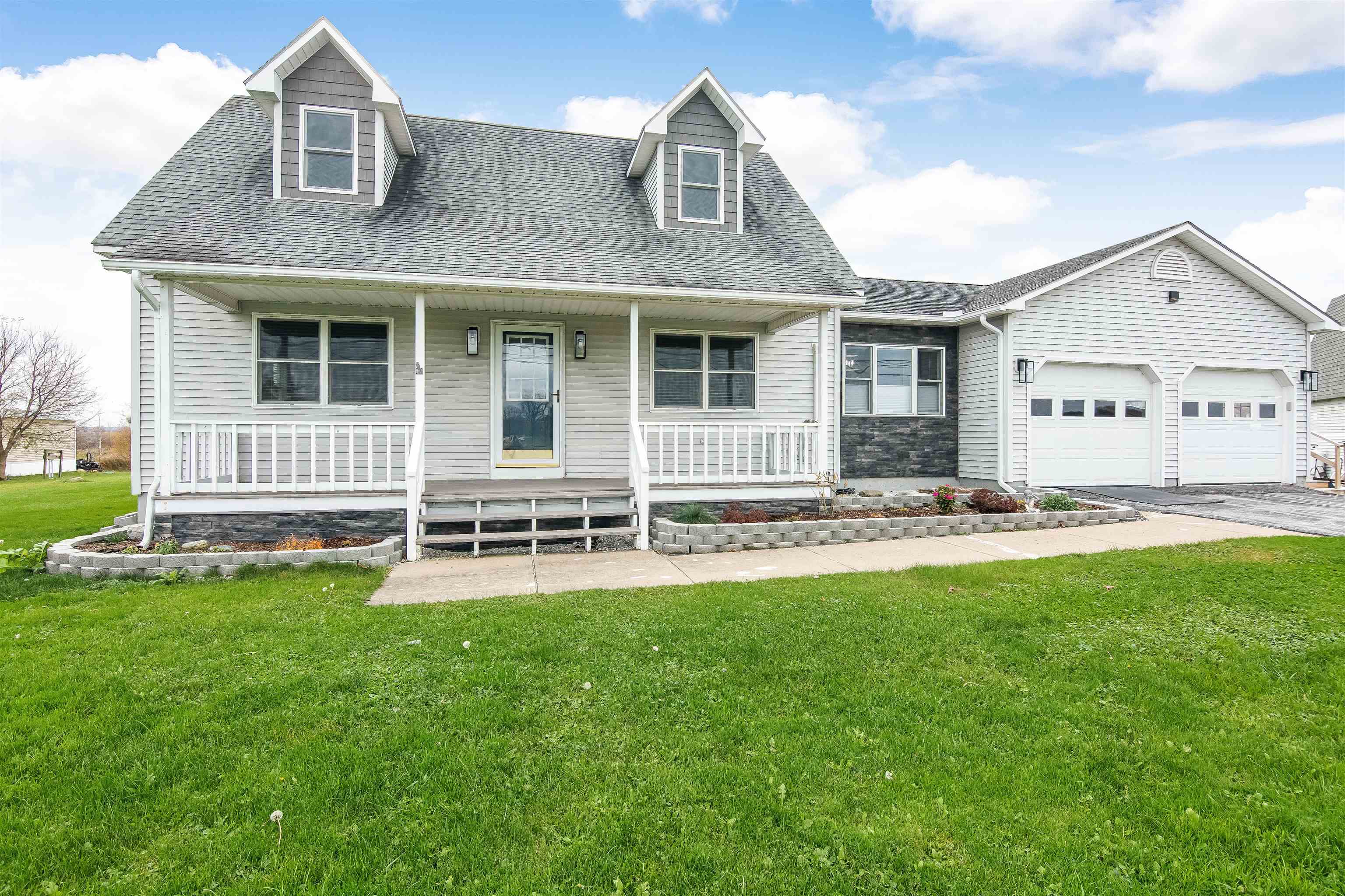 4579 Lower Newton Road St. Albans Town, VT 05488 - Photo 1 of 35