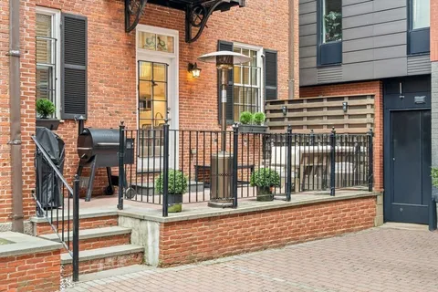 $1,459,000 | 1724 Washington Street, Unit 2, Boston, MA 02118