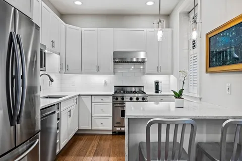 $1,459,000 | 1724 Washington Street, Unit 2, Boston, MA 02118