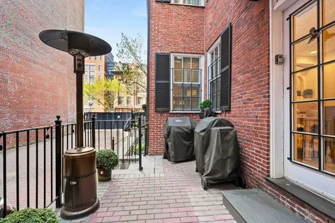 $1,459,000 | 1724 Washington Street, Unit 2, Boston, MA 02118