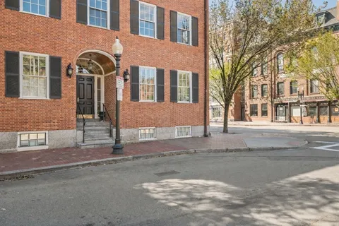 $1,459,000 | 1724 Washington Street, Unit 2, Boston, MA 02118
