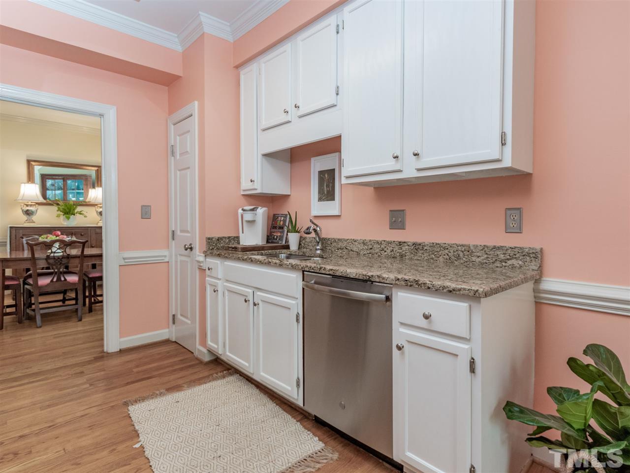 403 Crabbery Lane Raleigh, NC 27609 - Photo 14 of 30 Gallery Image 14