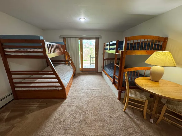 $475,000 | 44 Tanglewood Lane, Unit E, West Dover, VT 05356