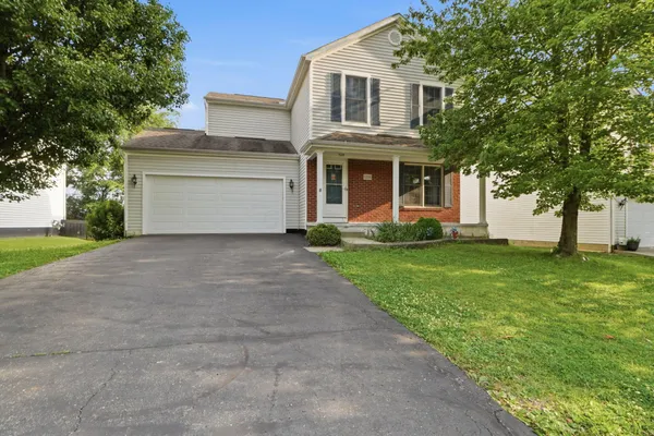 $385,000 | 1316 Harold Stewart Parkway, Pataskala, OH 43062