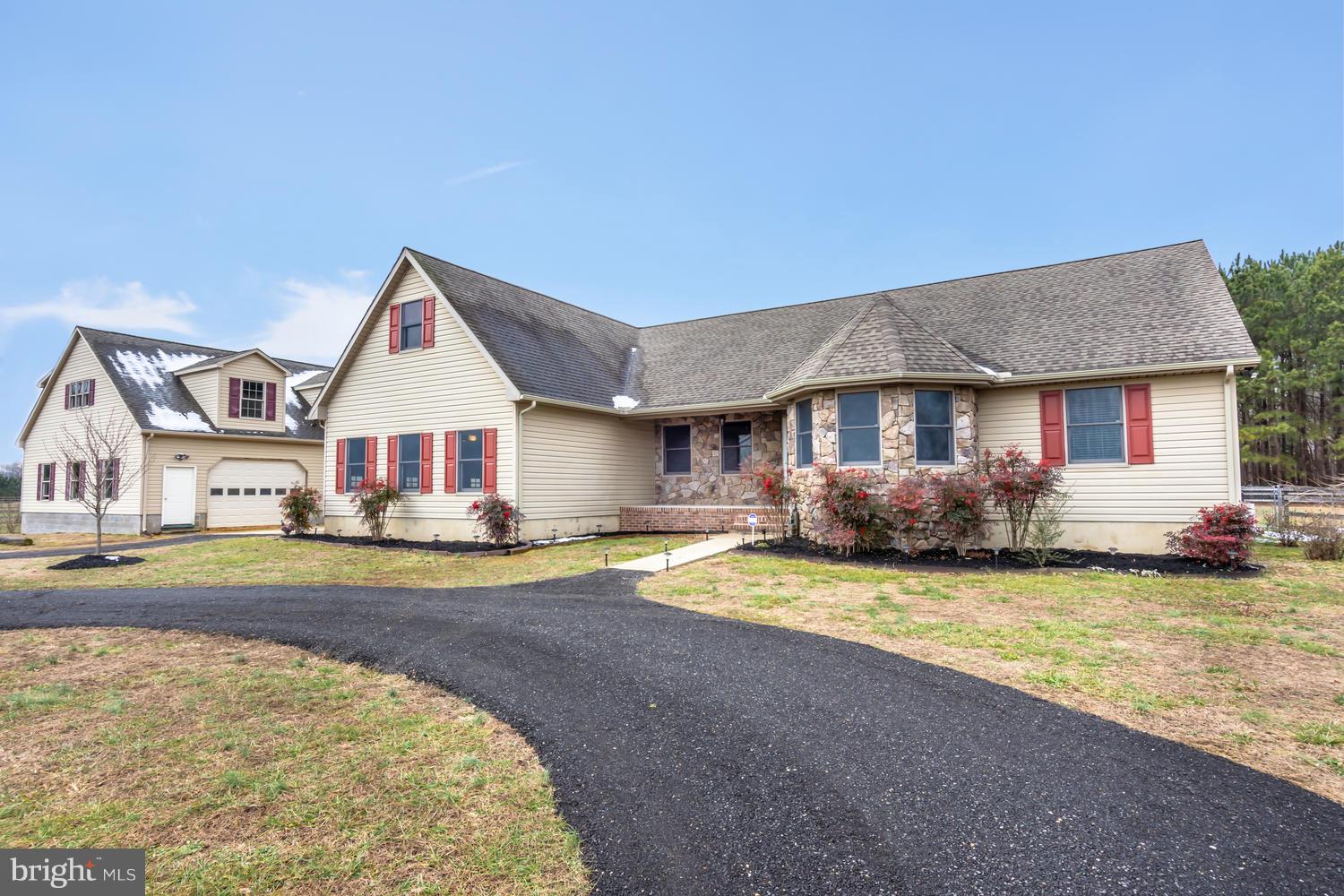 12168 Holly Road Ridgely, MD 21660 - Photo 2 of 46 Exterior Front