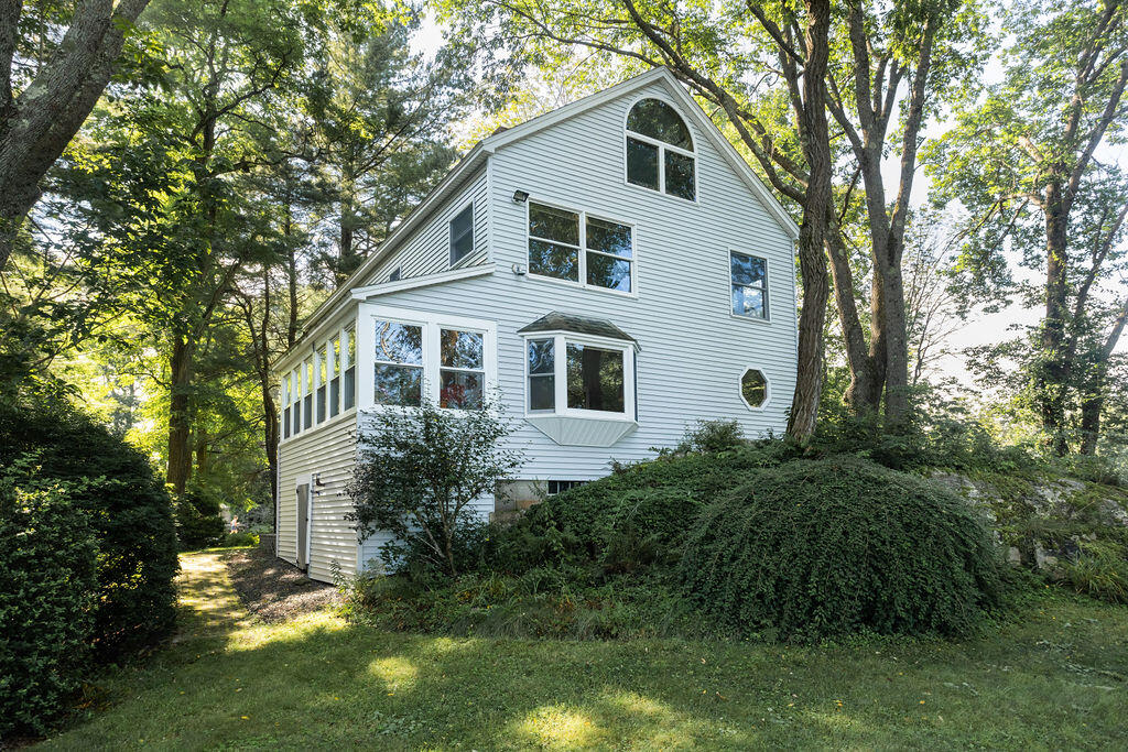 45 Pepperrell Road Kittery Point, ME 03905 - Photo 6 of 36 Water side of house.