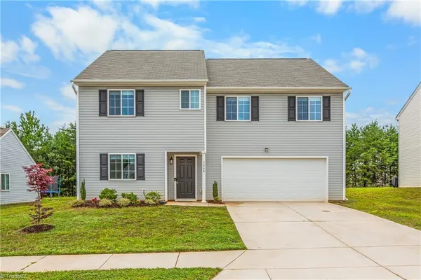 $325,000 | 3048 Stauton Drive, Winston-Salem, NC 27105