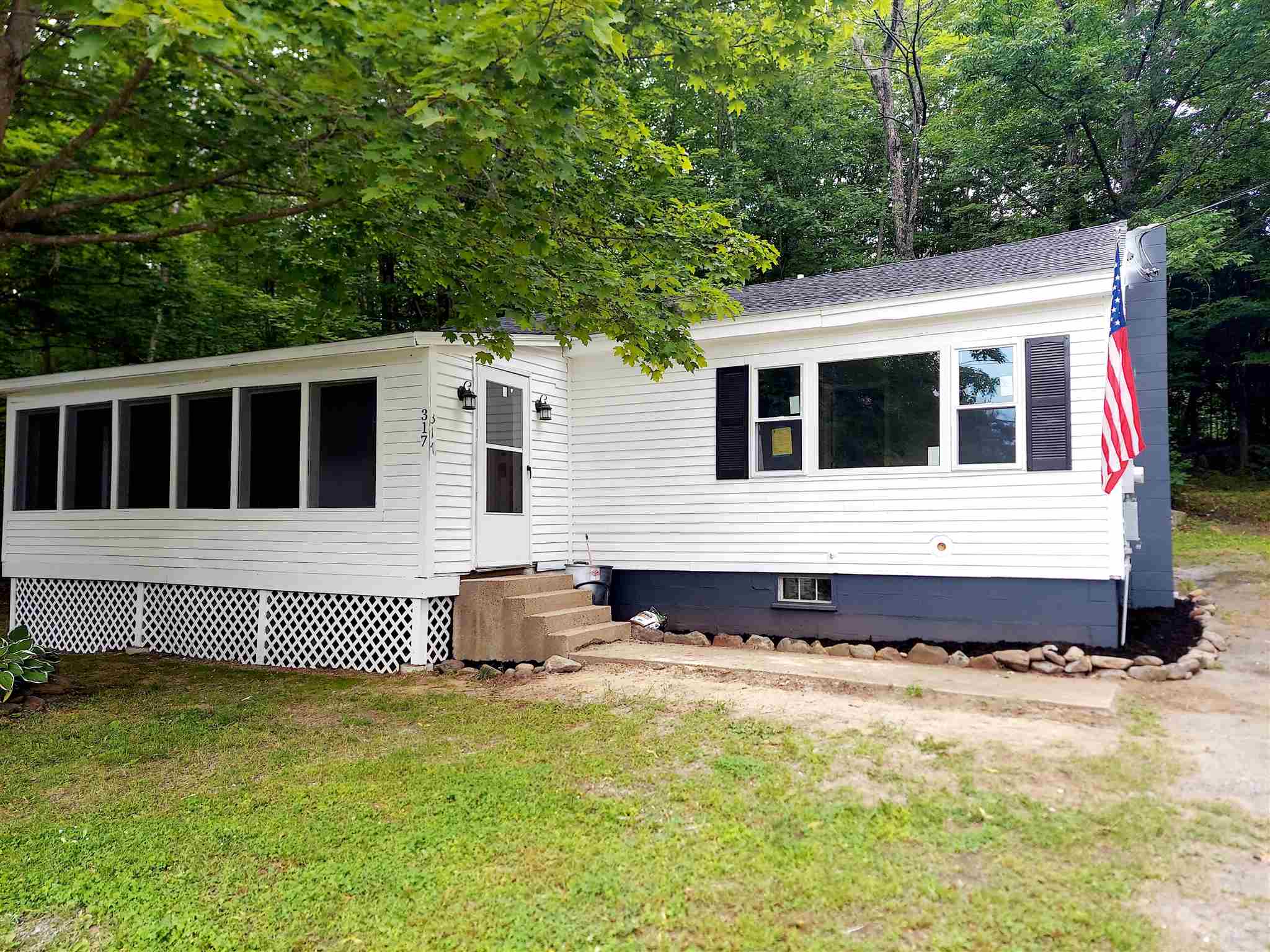 317 New Hampton Road Franklin, NH 03235 - Photo 1 of 13