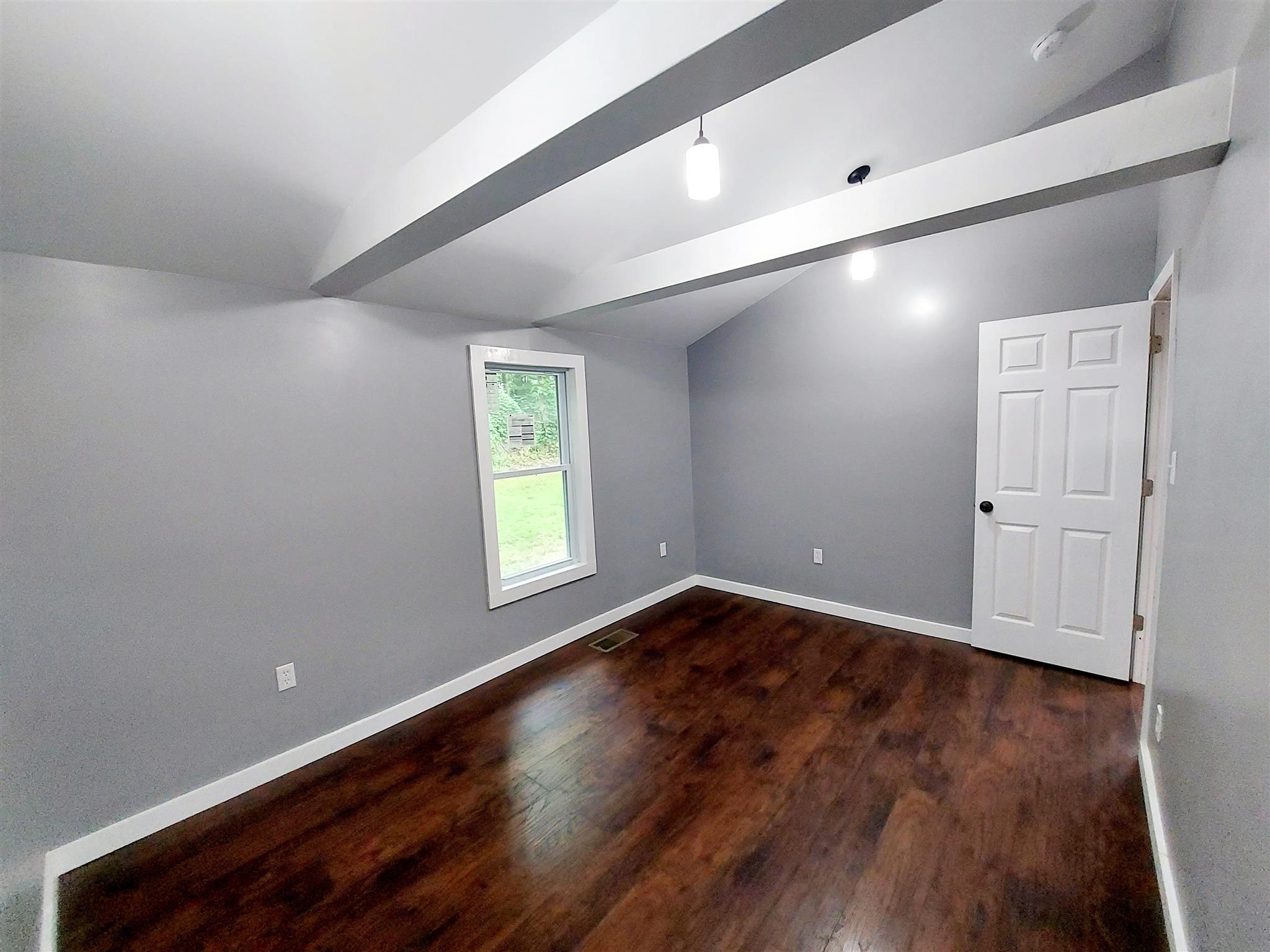 317 New Hampton Road Franklin, NH 03235 - Photo 4 of 13