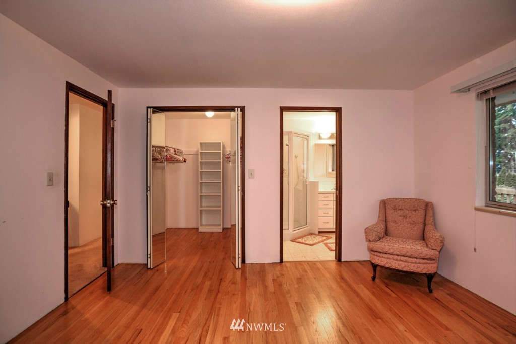 24322 2nd Place West Bothell, WA 98021 - Photo 11 of 25