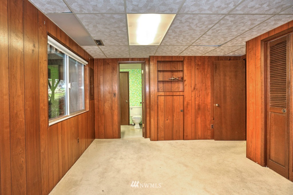 24322 2nd Place West Bothell, WA 98021 - Photo 17 of 25