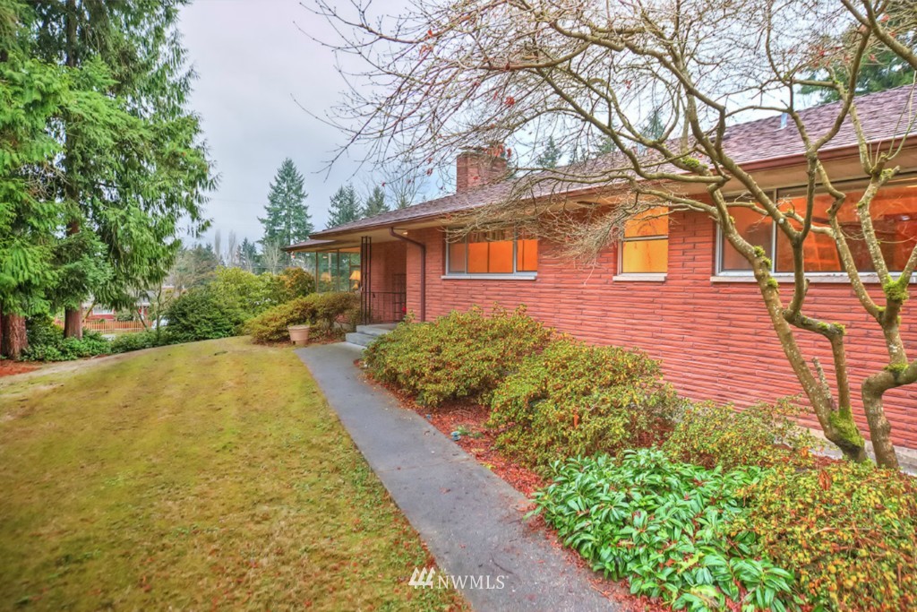 24322 2nd Place West Bothell, WA 98021 - Photo 3 of 25