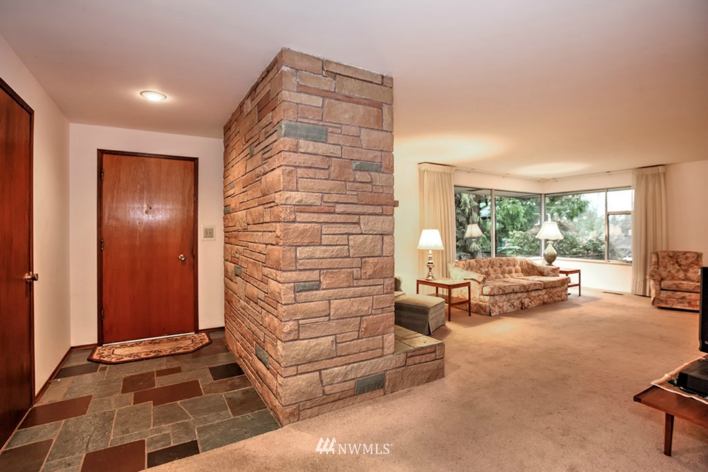 24322 2nd Place West Bothell, WA 98021 - Photo 4 of 25