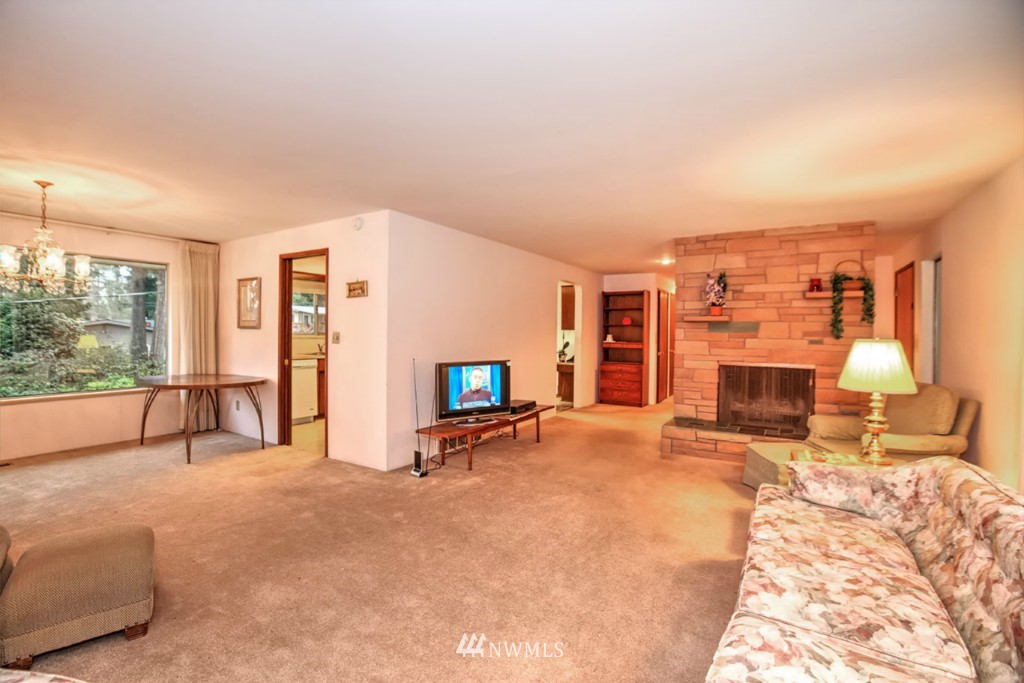 24322 2nd Place West Bothell, WA 98021 - Photo 6 of 25