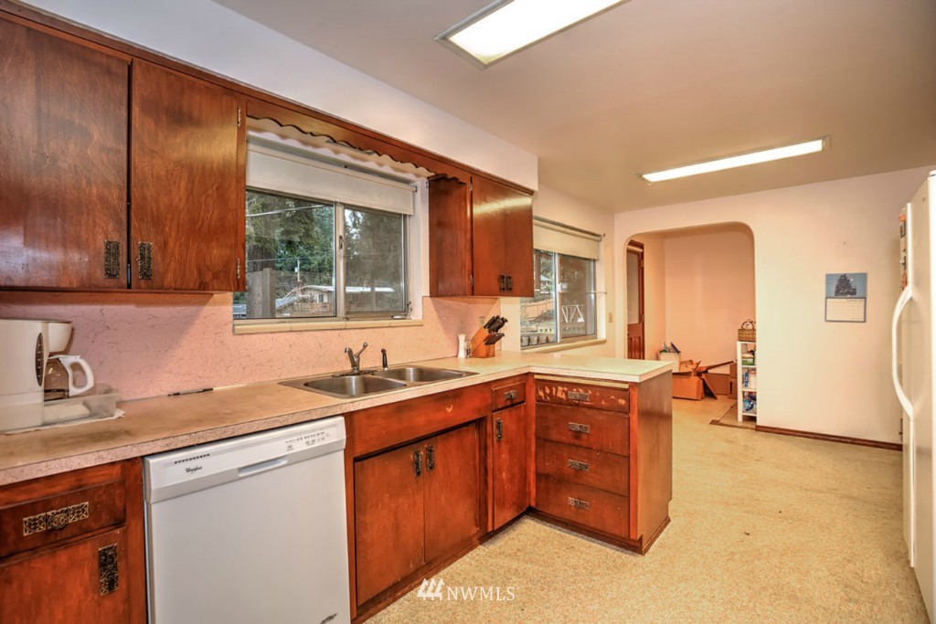 24322 2nd Place West Bothell, WA 98021 - Photo 8 of 25