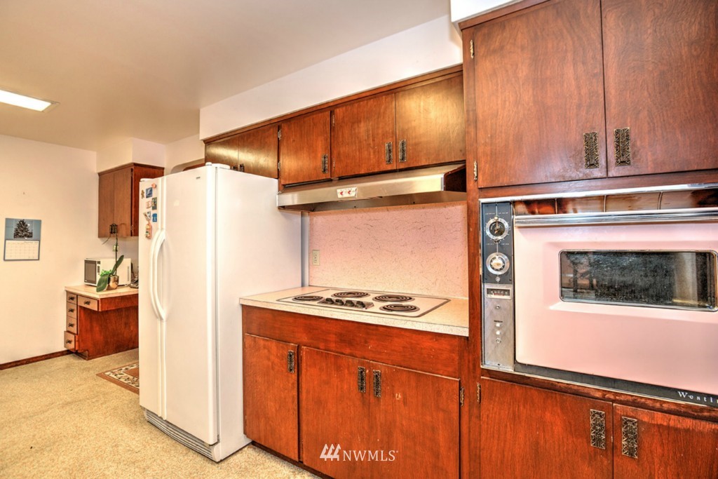 24322 2nd Place West Bothell, WA 98021 - Photo 9 of 25