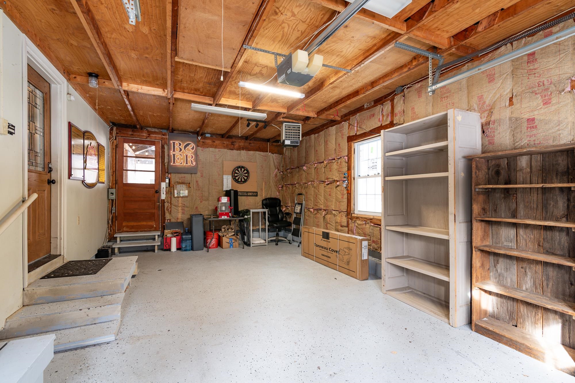 21 Four Rod Road Rochester, NH 03867 - Photo 4 of 59