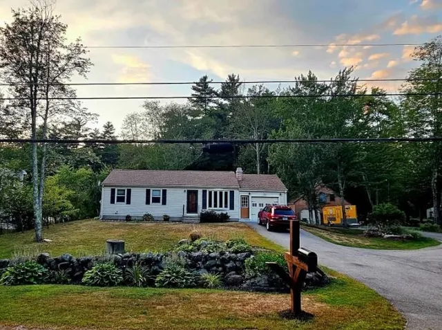 $489,000 | 21 Four Rod Road, Rochester, NH 03867