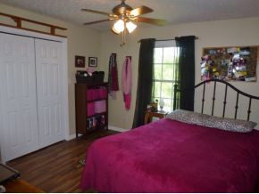 4462 Bloomingdale Road Kingsport, TN 37660 - Photo 11 of 24 Photo 11