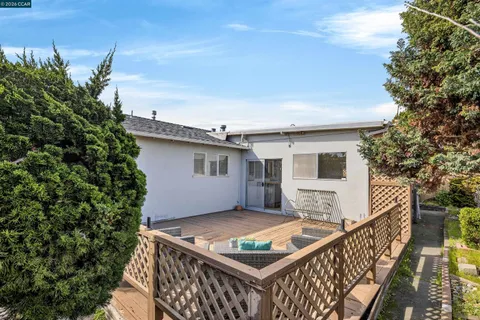 $825,000 | 15274 Laverne Drive, San Leandro, CA 94579