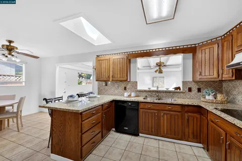 $825,000 | 15274 Laverne Drive, San Leandro, CA 94579