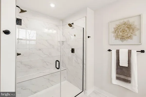 $824,900 | 10907 Green Leaf Run, Spotsylvania, VA 22551