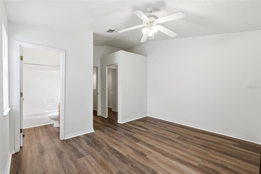3552 Southwest 30th Way, Unit 136 Gainesville, FL 32608 - Photo 21 of 28