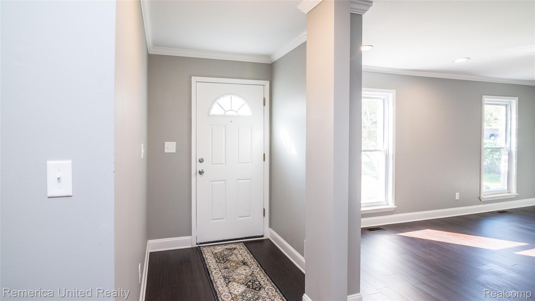 41980 Cherry Hill Road Novi, MI 48375 - Photo 4 of 52 004.jpg