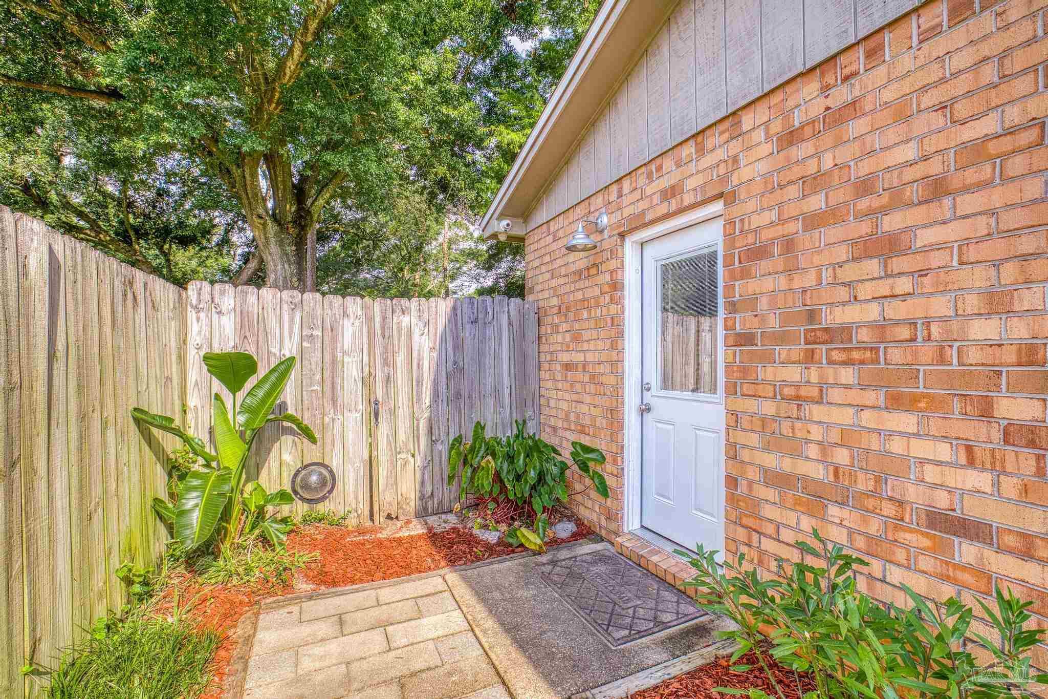 6699 Bellview Pines Road Pensacola, FL 32526 - Photo 12 of 48