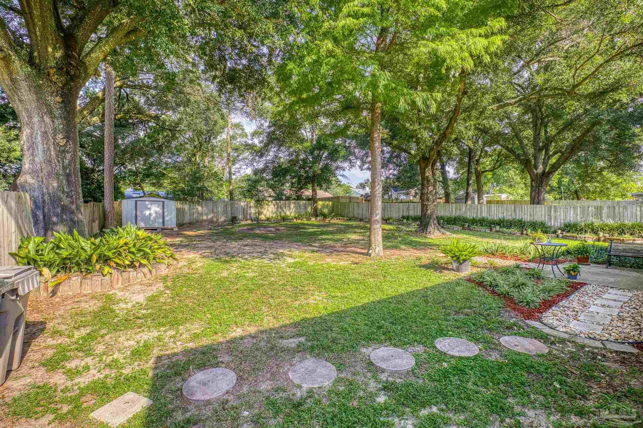 6699 Bellview Pines Road Pensacola, FL 32526 - Photo 13 of 48