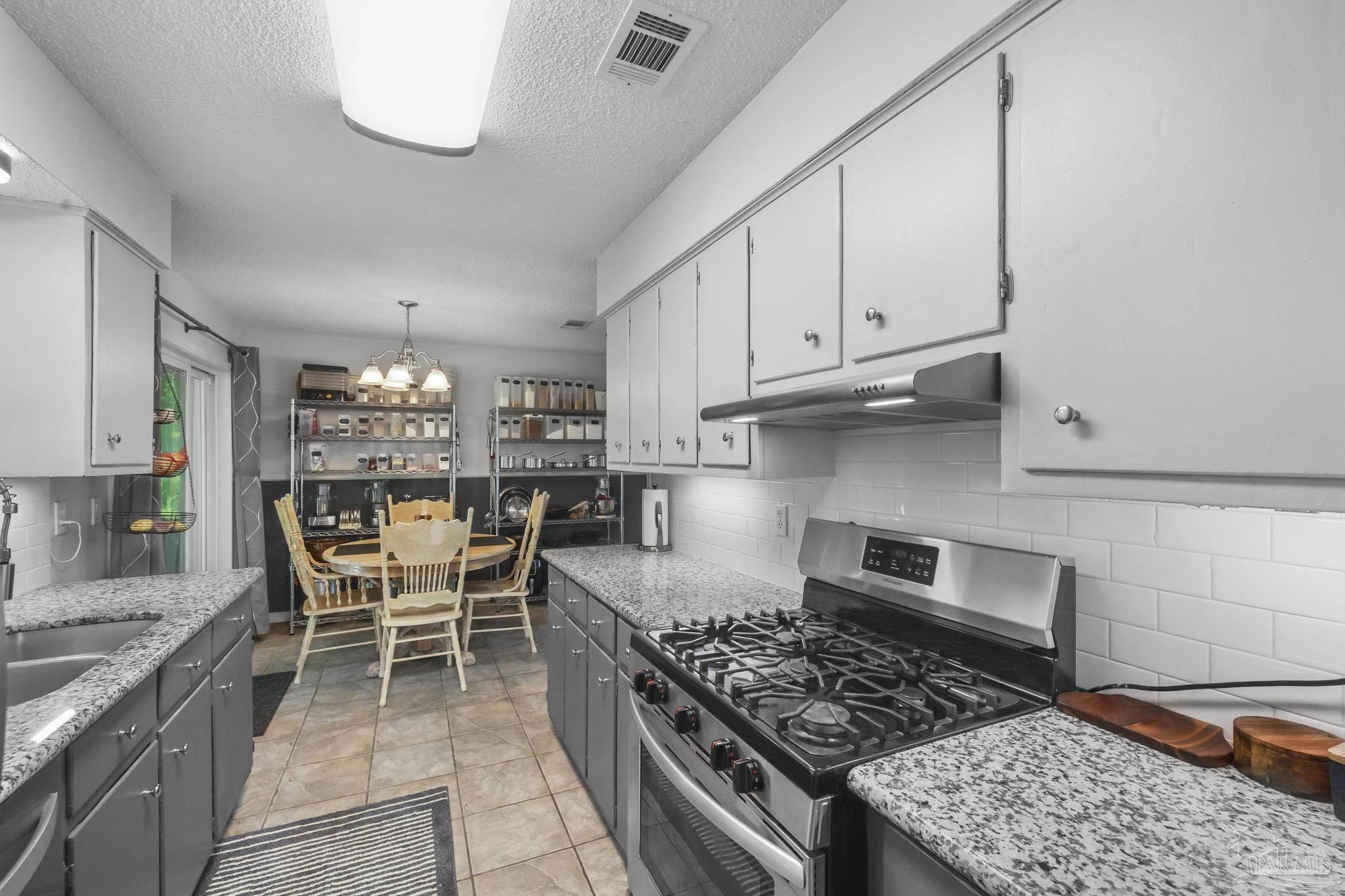 6699 Bellview Pines Road Pensacola, FL 32526 - Photo 35 of 48