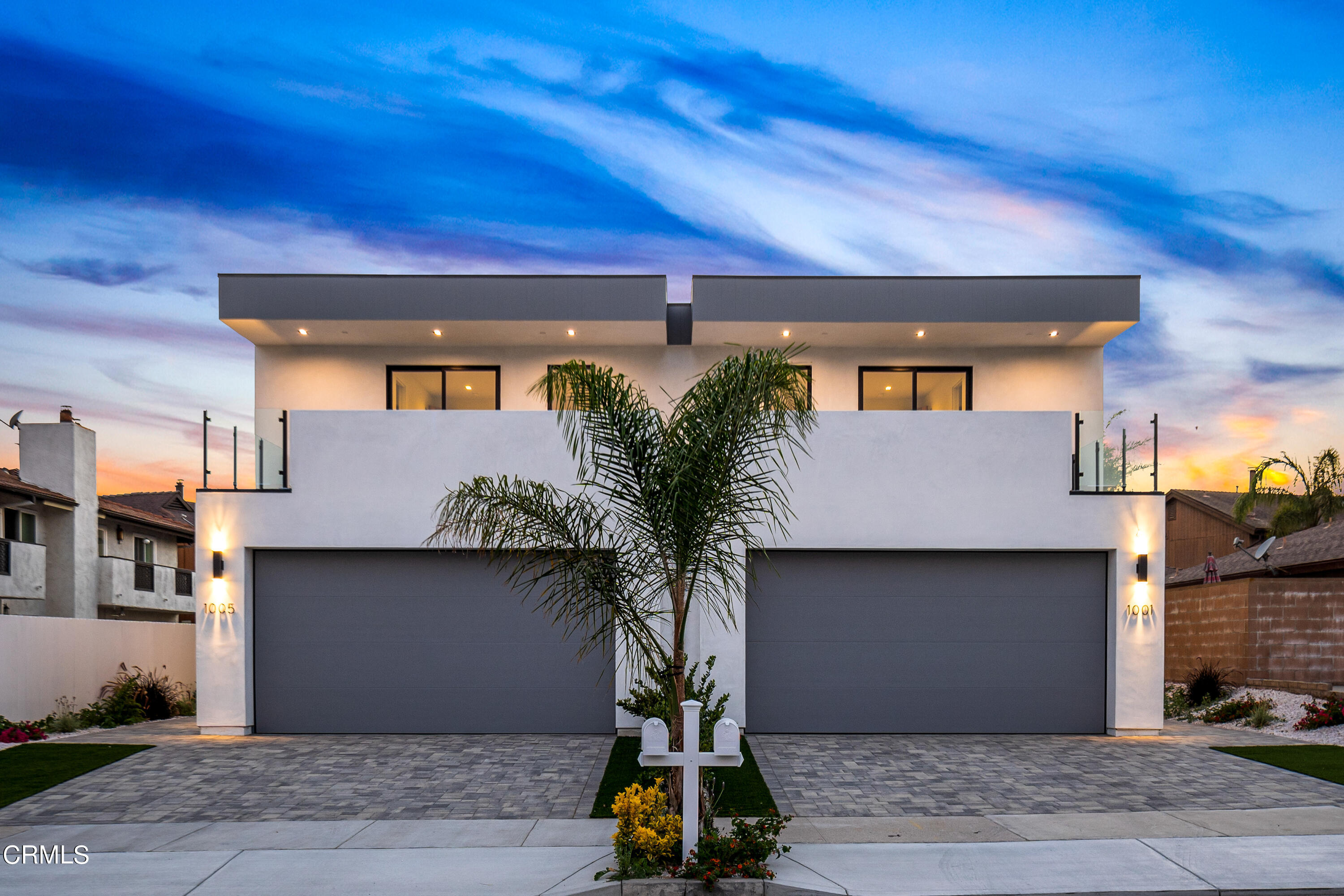 1001 Catamaran Street Oxnard, CA 93035 - Photo 2 of 37 a front view of house