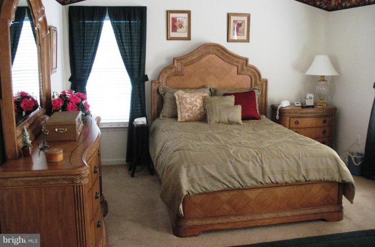 2006 Mars Run Road Essex, MD 21221 - Photo 22 of 27 Master Bedroom