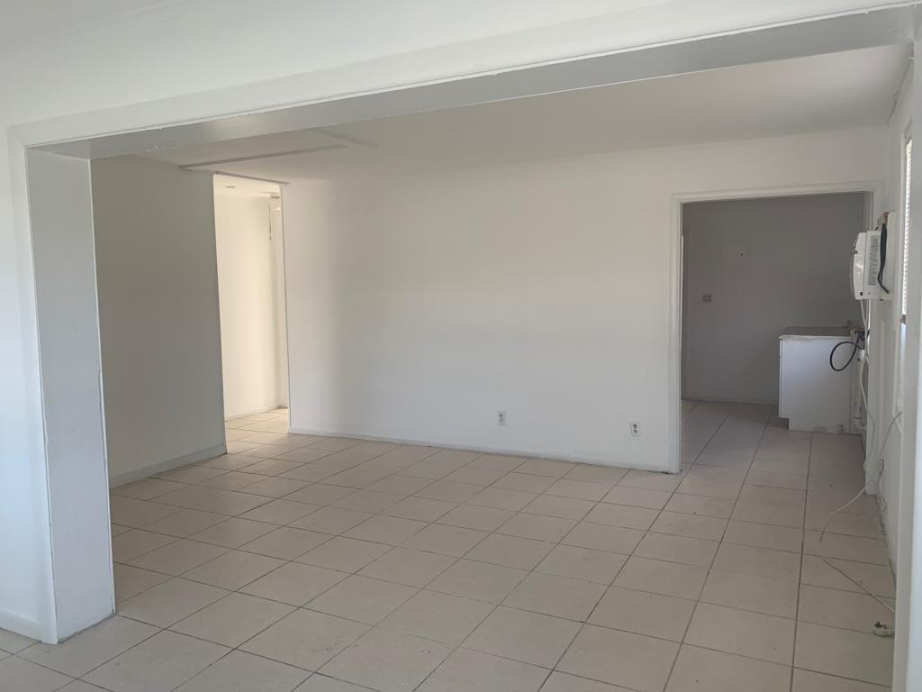 657 West 4th Street Riviera Beach, FL 33404 - Photo 4 of 14 Photo 4