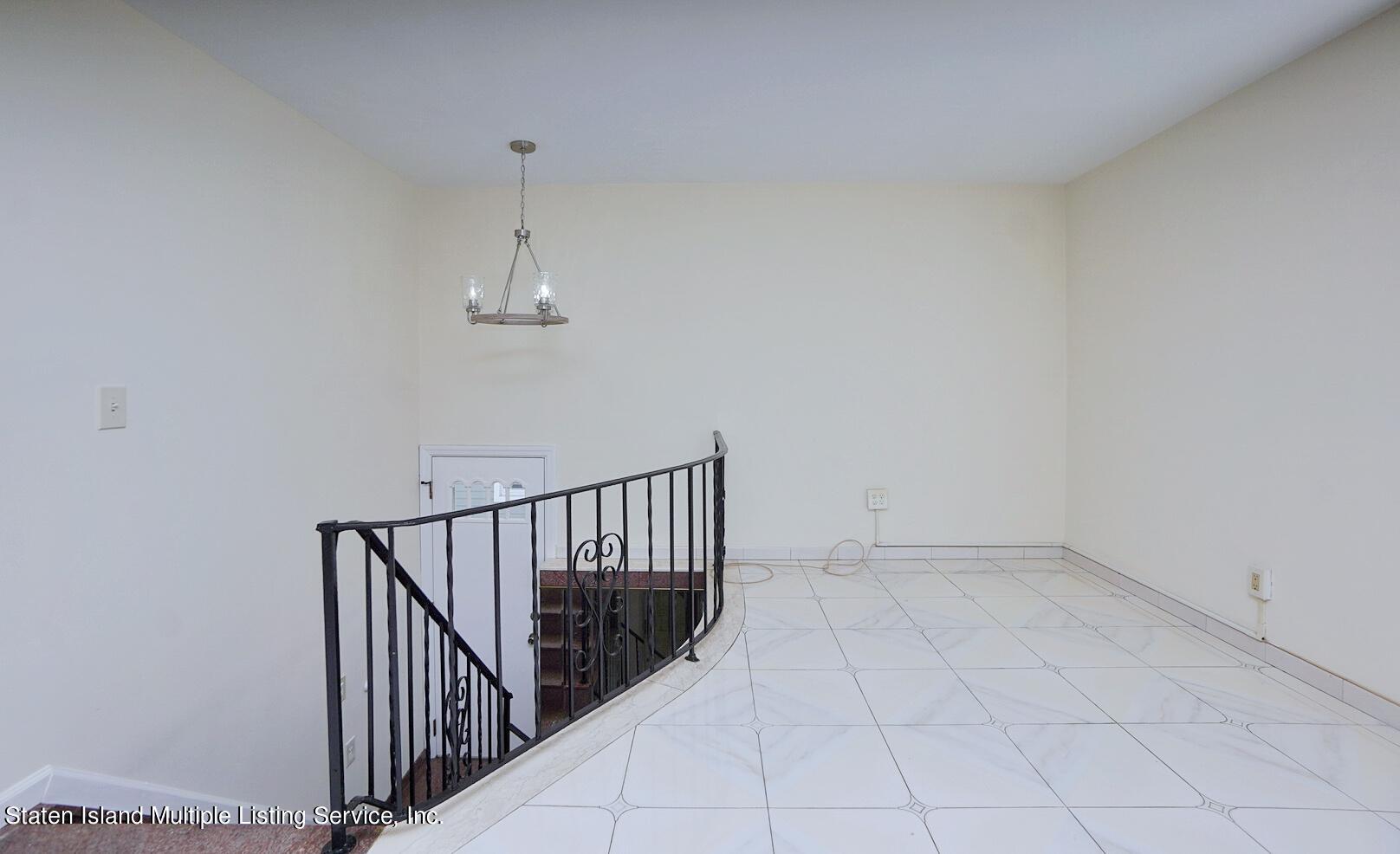 381 Corbin Avenue Staten Island, NY 10308 - Photo 14 of 40 Photo Aug 30 2022, 12 56 42 PM