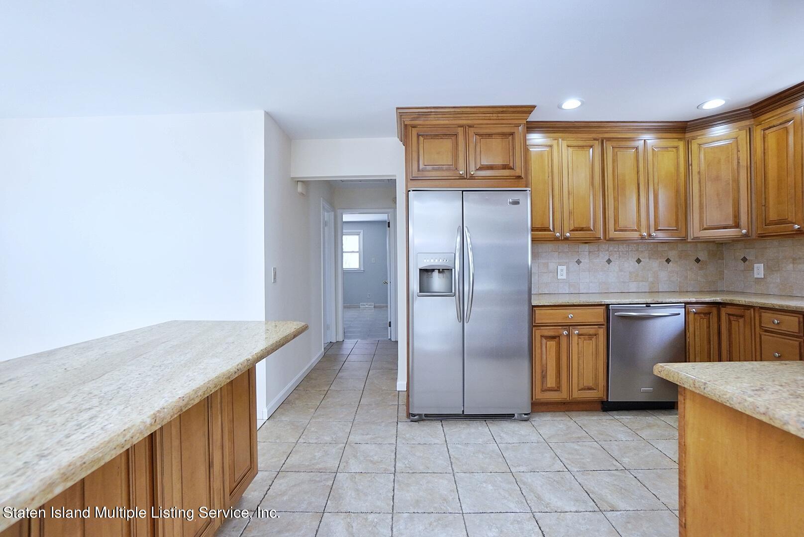 381 Corbin Avenue Staten Island, NY 10308 - Photo 18 of 40 Photo Aug 30 2022, 12 58 00 PM