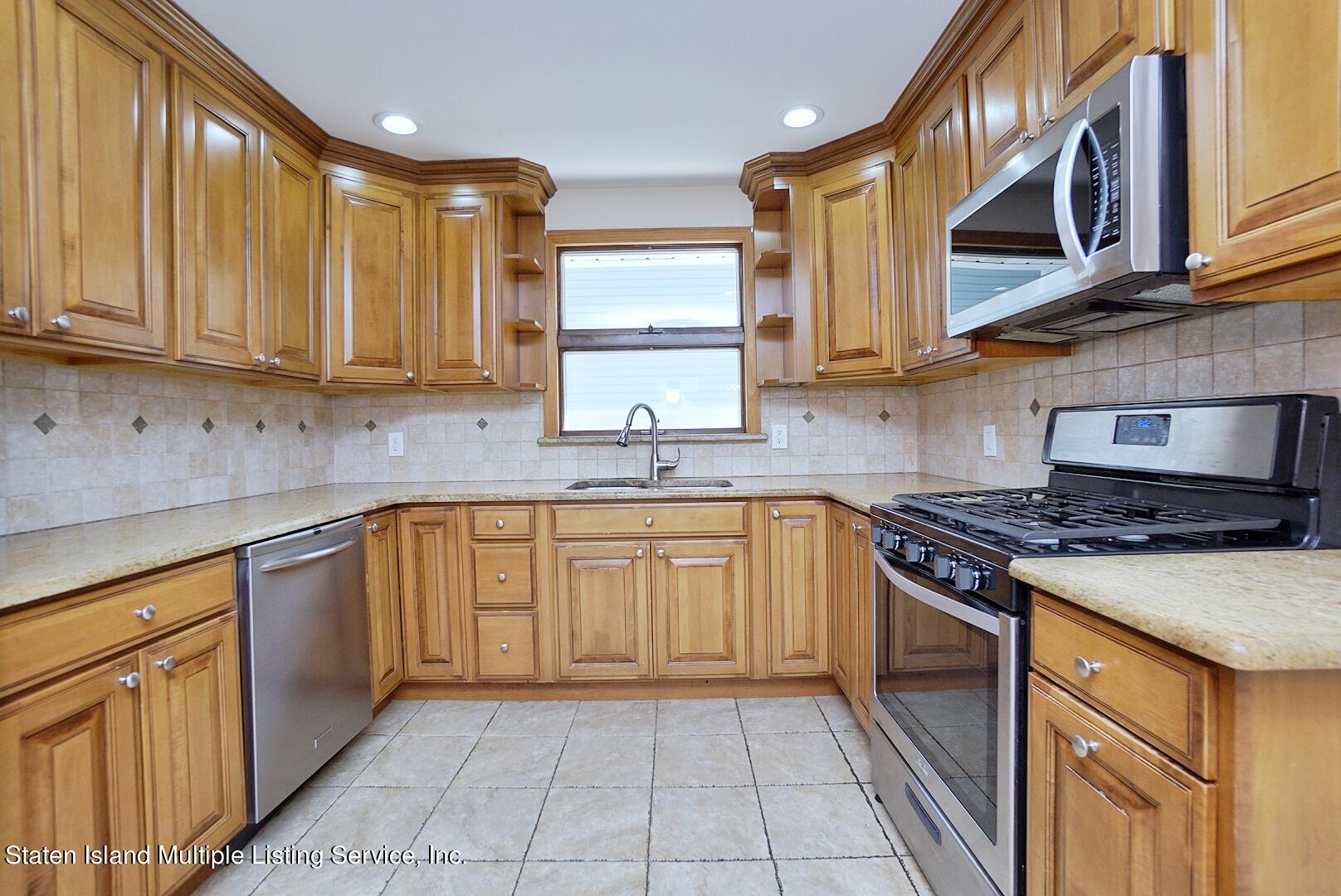 381 Corbin Avenue Staten Island, NY 10308 - Photo 19 of 40 Photo Aug 30 2022, 12 57 43 PM