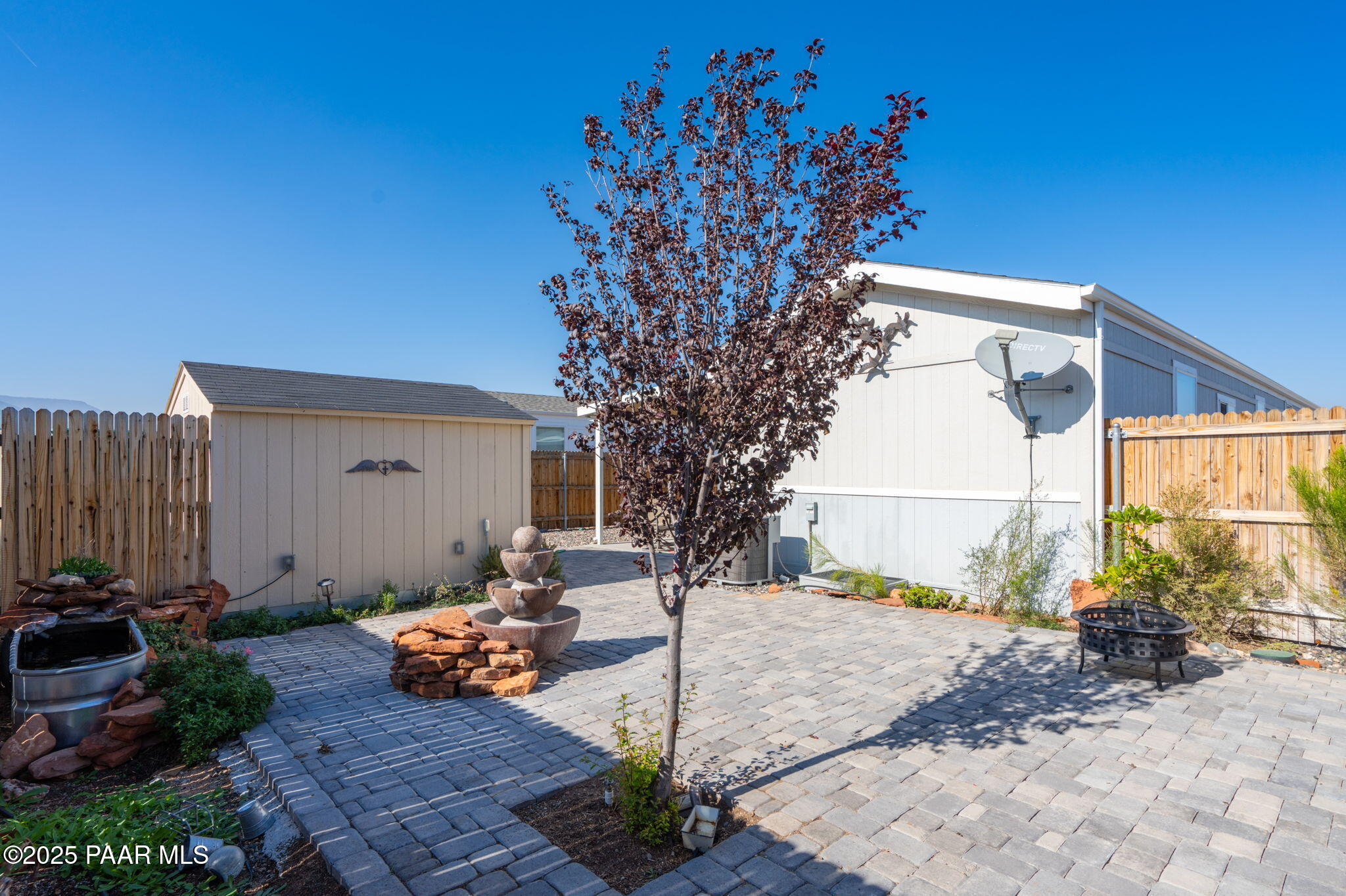 1023 Thorton Road Camp Verde, AZ 86322 - Photo 28 of 29 a front view of a house with garden