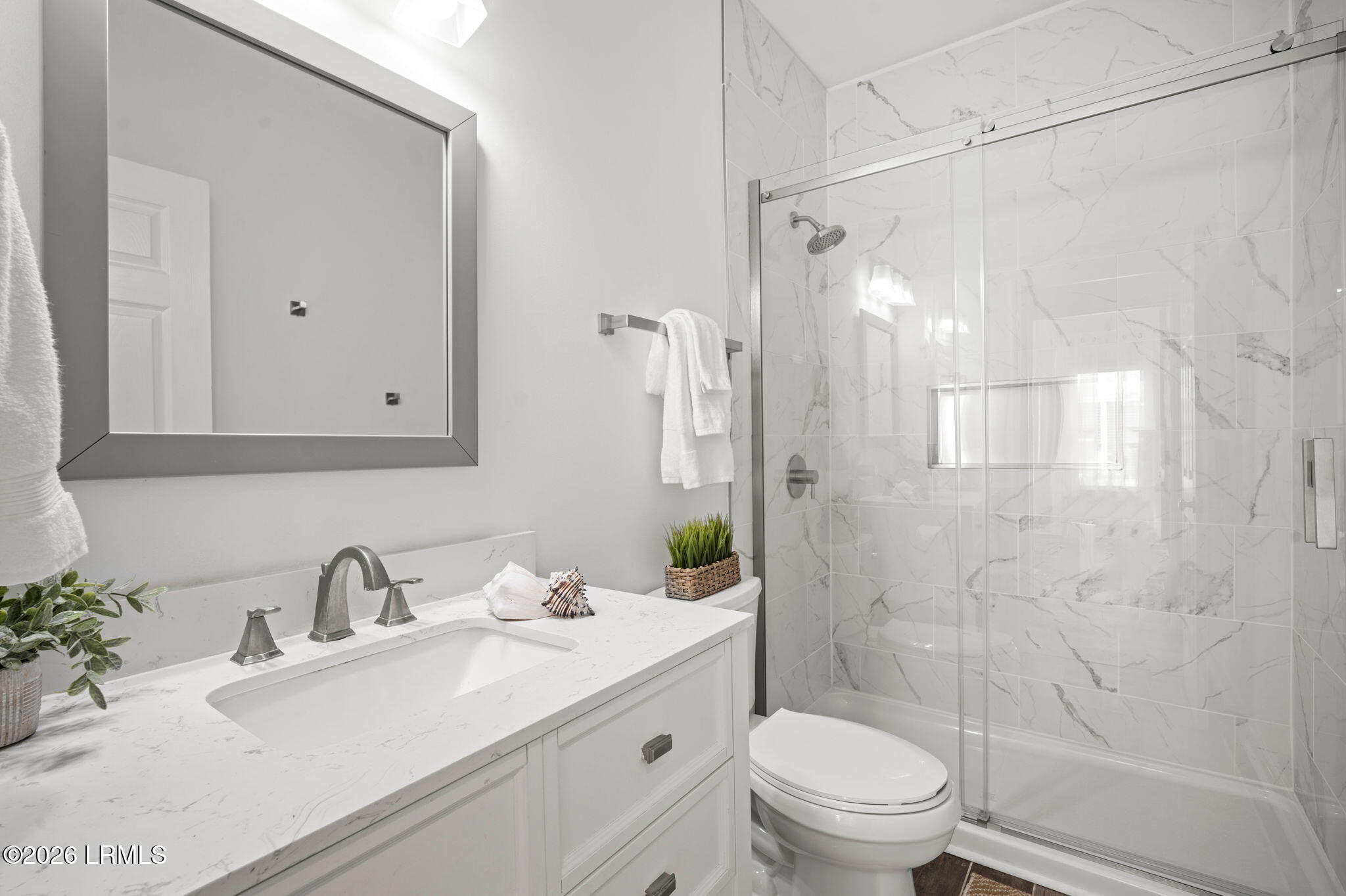 1009 11th Street Port Royal, SC 29935 - Photo 17 of 56 Main Bath1