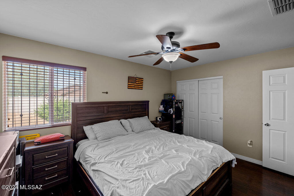 8350 West Razorbill Drive Tucson, AZ 85757 - Photo 19 of 27