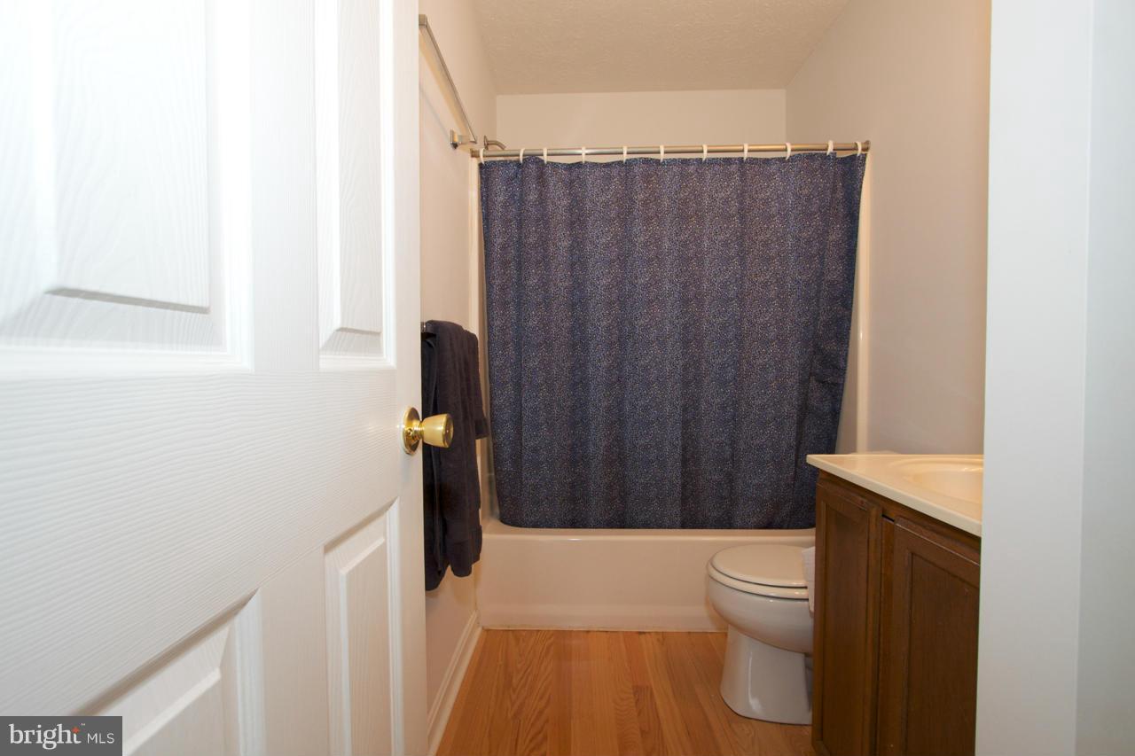 3802 Longley Road Abingdon, MD 21009 - Photo 12 of 19 Bath (Master)