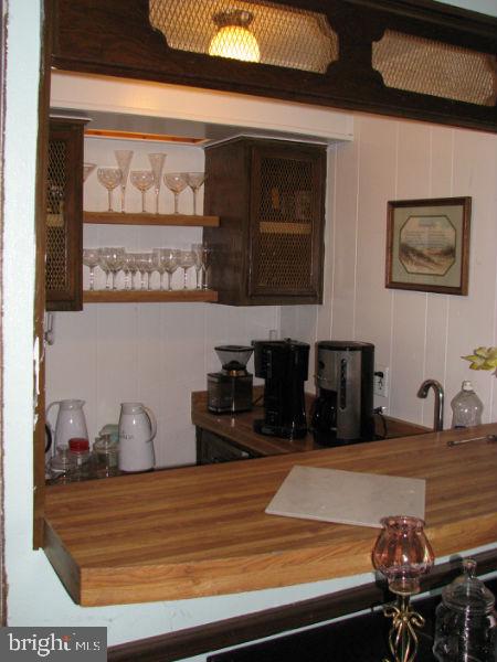 2733 Camp Road Manheim, PA 17545 - Photo 4 of 16