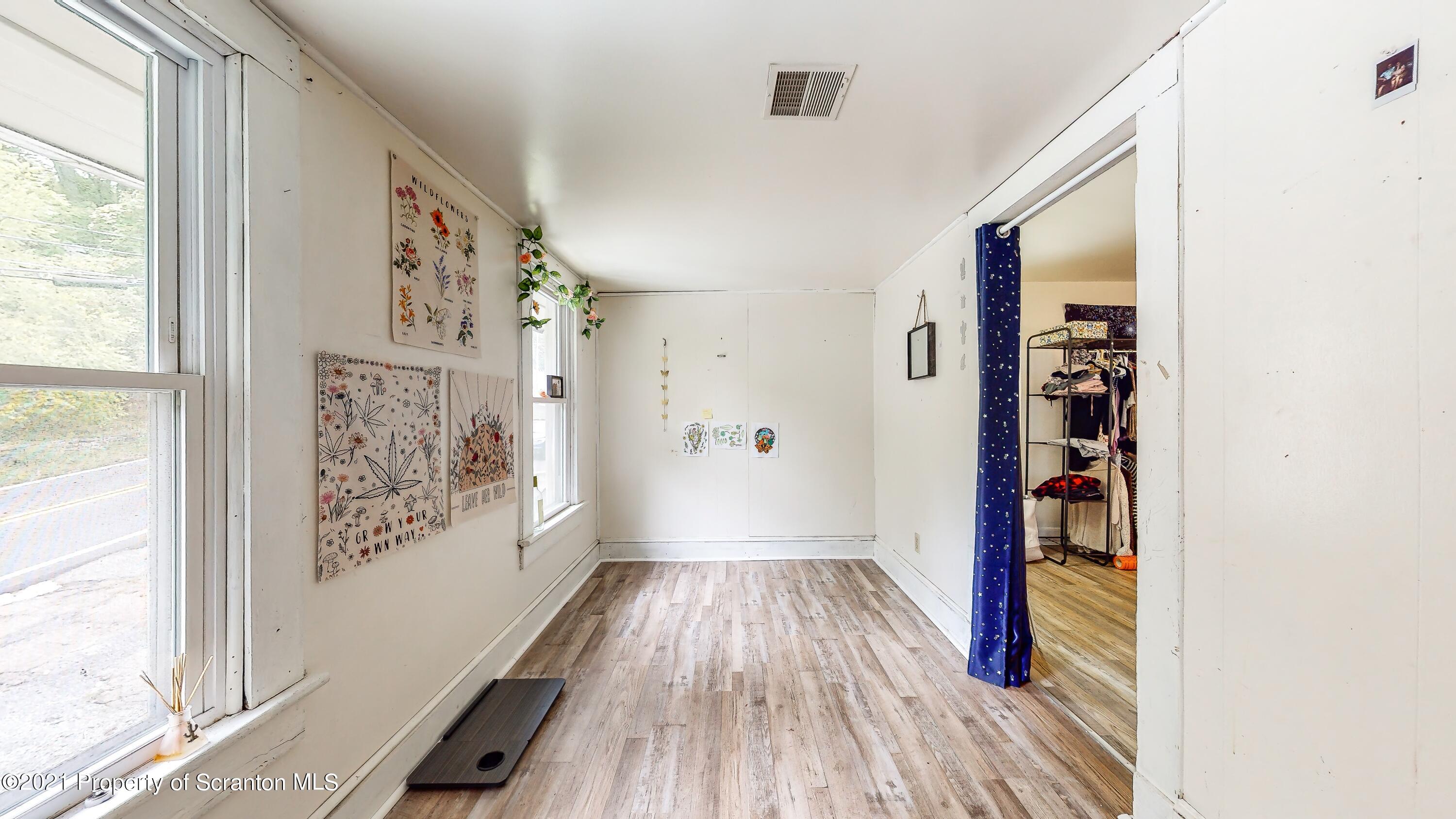 210 Layton Road Clarks Summit, PA 18411 - Photo 13 of 26 Gallery Image 13